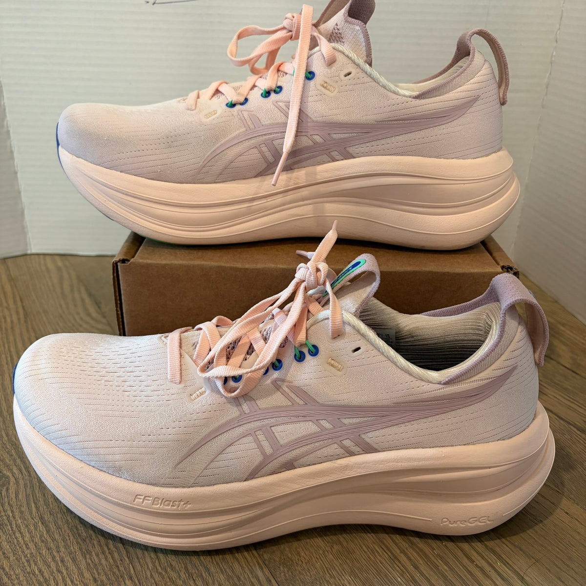 ASICS Nimbus 28