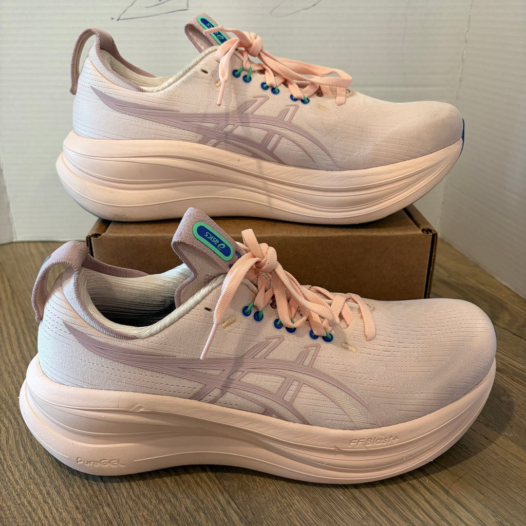 ASICS Nimbus 28