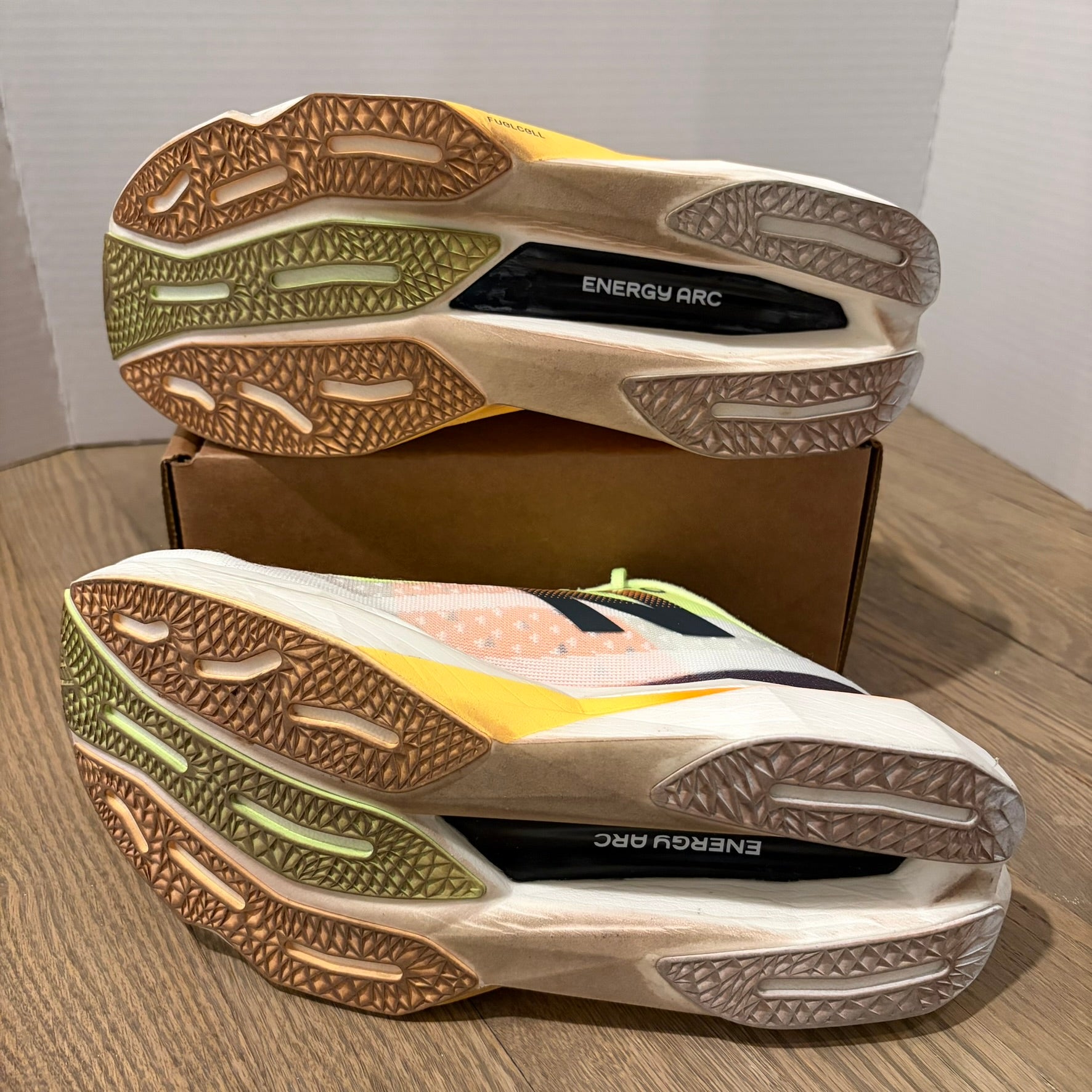 New Balance FuelCell SuperComp Elite v4