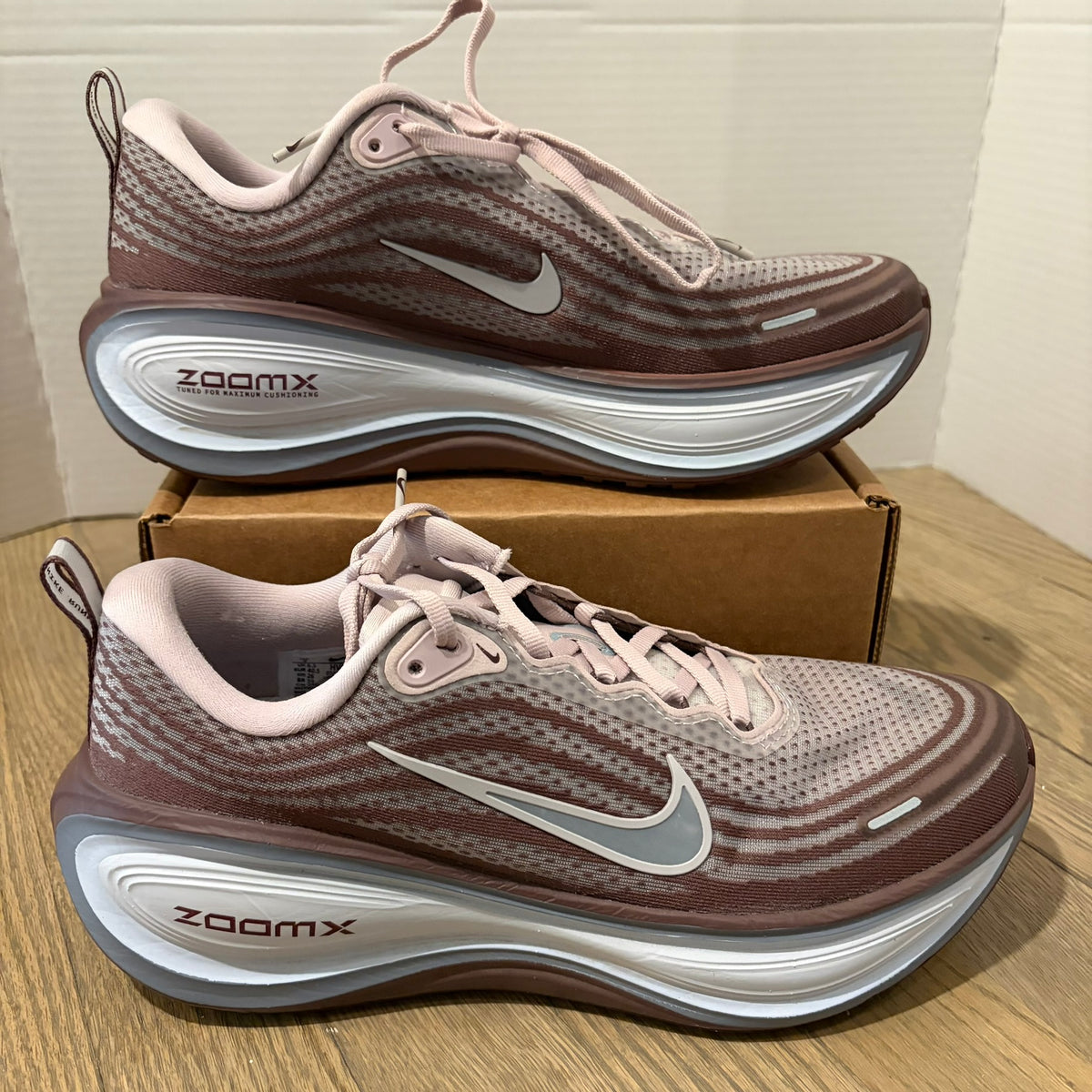 Nike Vomero Plus