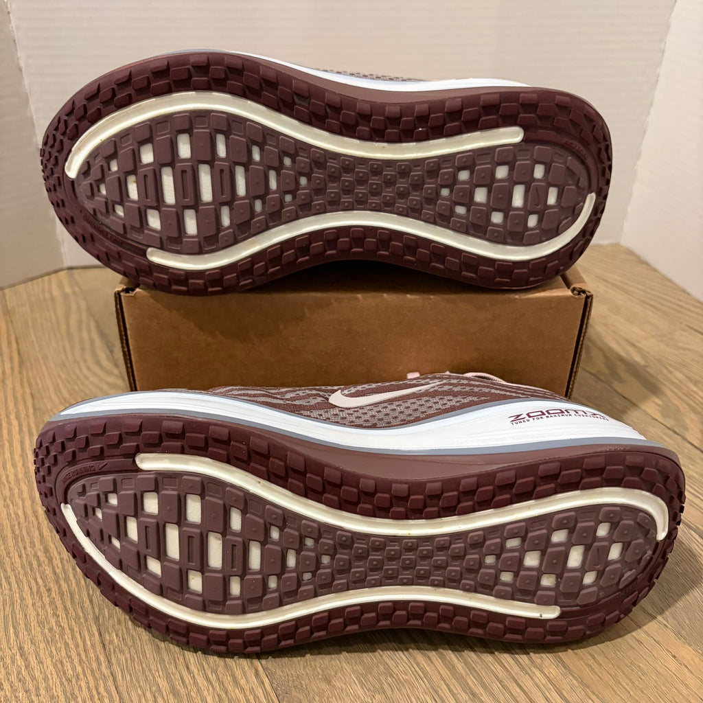 Nike Vomero Plus