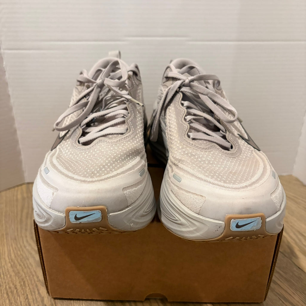 Nike Vomero Plus