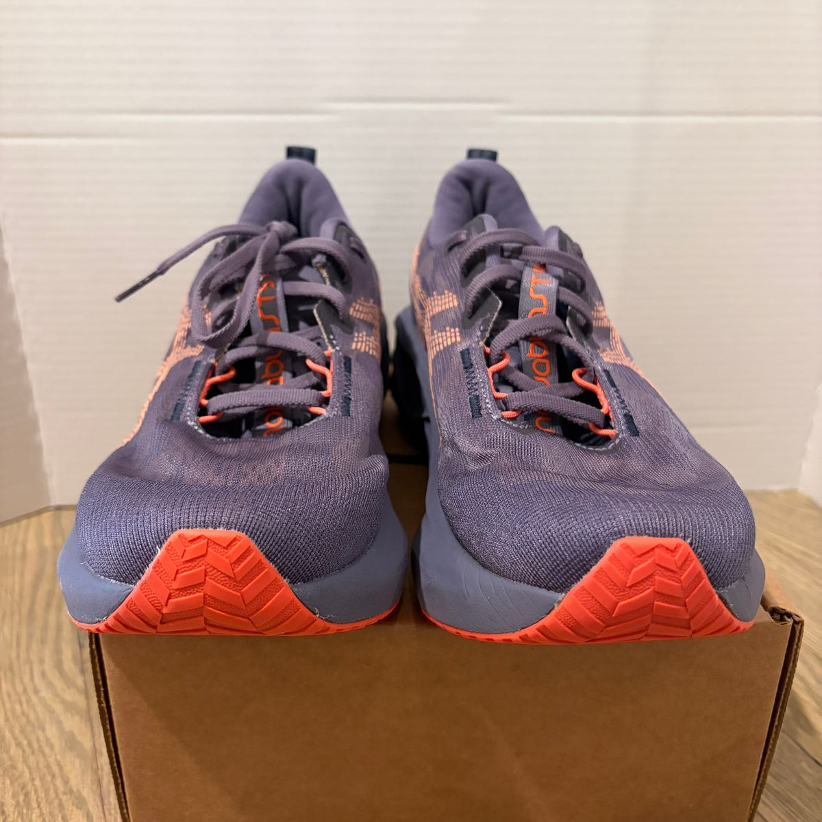 ASICS Novablast 5